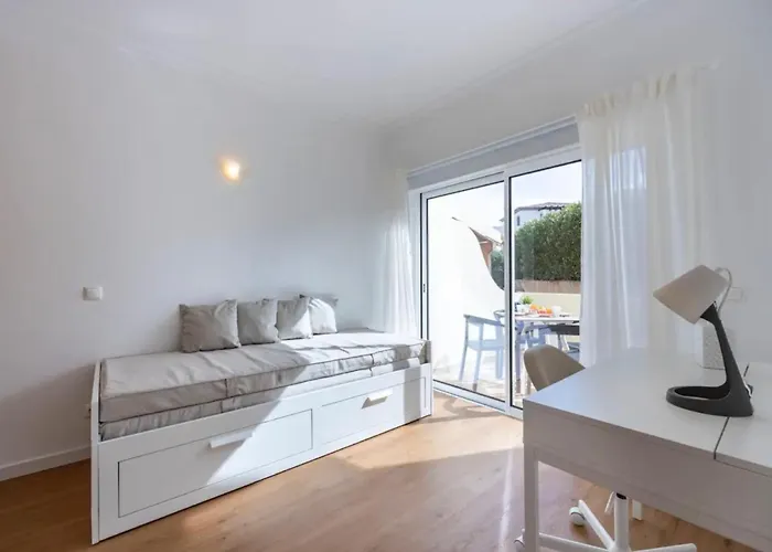 Casa Claudia - Cond Atalaia * Lagos