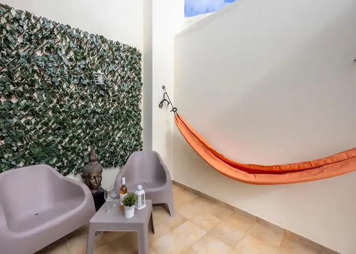 Casa Claudia - Cond Atalaia * Lagos