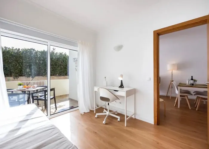 Casa Claudia - Cond Atalaia