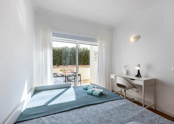 Casa Claudia - Cond Atalaia