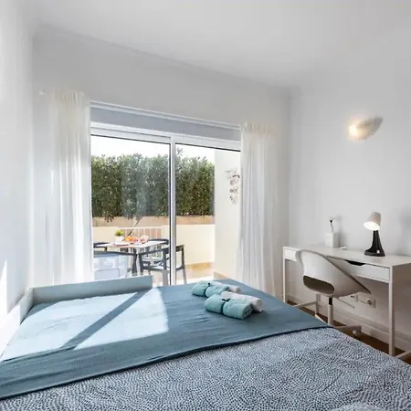 Casa Cláudia - Cond Atalaia