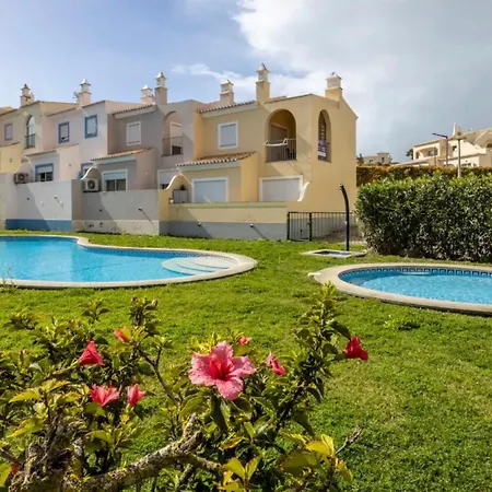 Casa Claudia - Cond Atalaia Holiday home